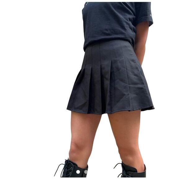 Miniskirt Pleated Medium Whimsigoth rave grunge Y2K unif brandymelville Black - Picture 3 of 12
